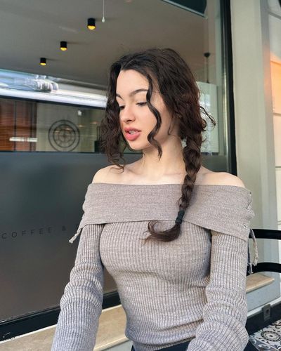 Su Burcu Yazgı Coşkun seksi ifşa fotoğrafı 21259