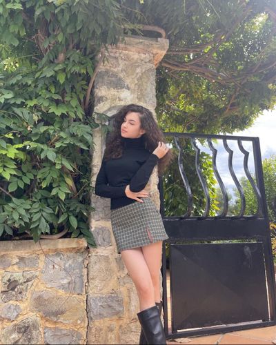 Su Burcu Yazgı Coşkun seksi ifşa fotoğrafı 21233