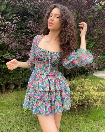 Su Burcu Yazgı Coşkun seksi ifşa fotoğrafı 21228