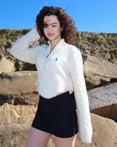 Su Burcu Yazgı Coşkun seksi ifşa fotoğrafı 350