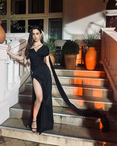 Su Burcu Yazgı Coşkun seksi ifşa fotoğrafı 74