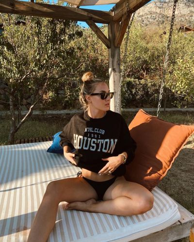 Sude Burcu seksi ifşa fotoğrafı 121