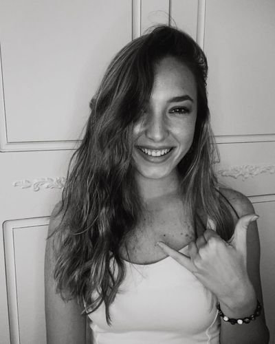 Sude Burcu seksi ifşa fotoğrafı 128