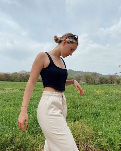 Sude Burcu seksi ifşa fotoğrafı 15