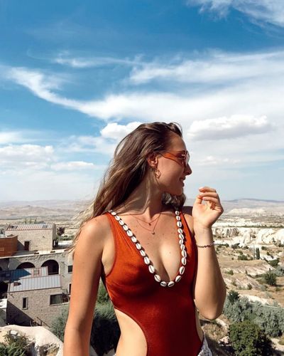 Sude Burcu seksi ifşa fotoğrafı 9