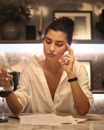 Tuba Büyüküstün seksi ifşa fotoğrafı 67630