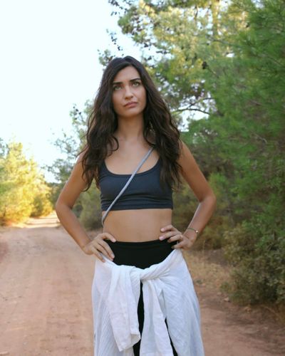 Tuba Büyüküstün seksi ifşa fotoğrafı 67618