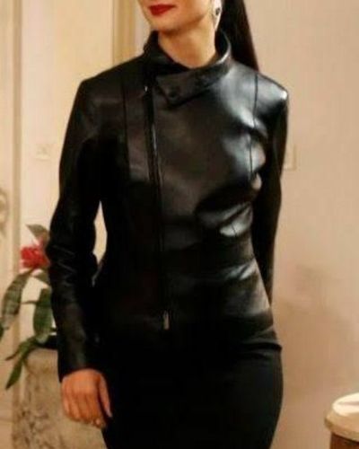 Tuba Büyüküstün seksi ifşa fotoğrafı 67580
