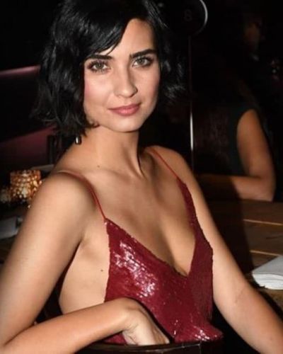 Tuba Büyüküstün seksi ifşa fotoğrafı 67522