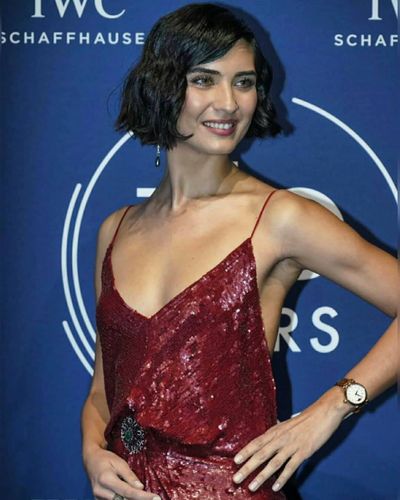 Tuba Büyüküstün seksi ifşa fotoğrafı 67493