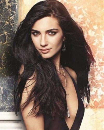 Tuba Büyüküstün seksi ifşa fotoğrafı 67482