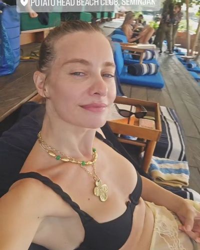 Tuba Ünsal seksi ifşa fotoğrafı 47