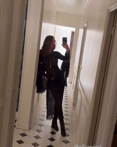 Tuba Ünsal seksi ifşa fotoğrafı 419