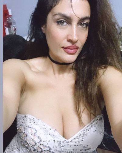 Tuğba Ekinci seksi ifşa fotoğrafı 19