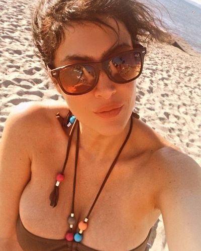 Tuğba Ekinci seksi ifşa fotoğrafı 23