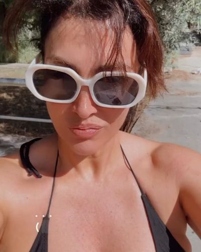 Tuğba Ekinci seksi ifşa fotoğrafı 87