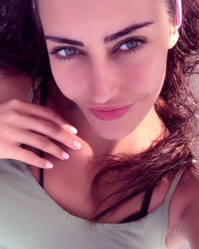 Tugba Melis Turk seksi ifşa fotoğrafı 9