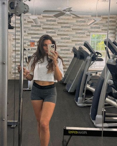 Tuğçe Melis Demir seksi ifşa fotoğrafı 10
