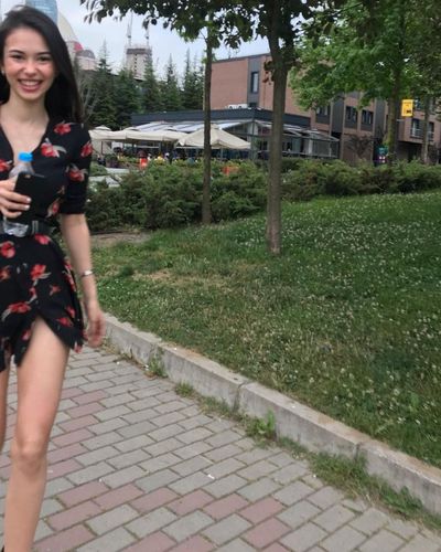 Türküsu Demirel seksi ifşa fotoğrafı 75