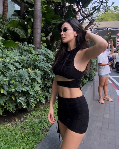 Vahide Bulu seksi ifşa fotoğrafı 136