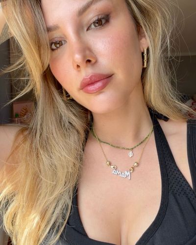 Yağmur Karabal seksi ifşa fotoğrafı 21