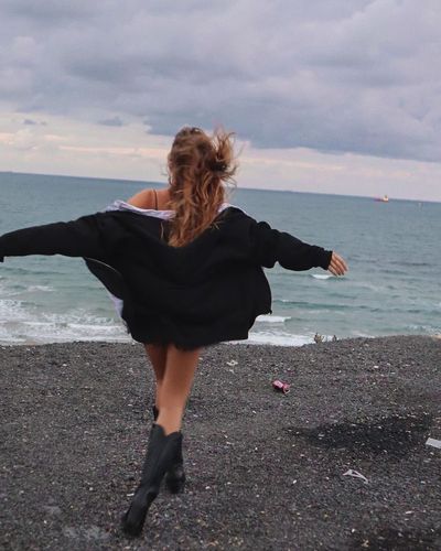 Yağmur Karabal seksi ifşa fotoğrafı 5