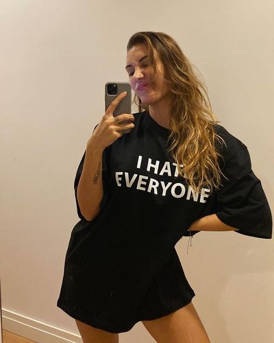 Yağmur Karabal seksi ifşa fotoğrafı 6