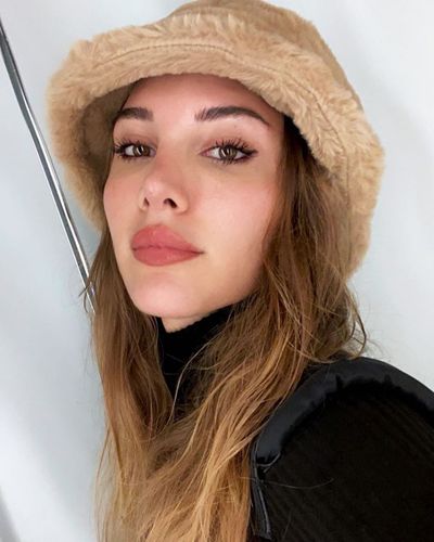 Yağmur Karabal seksi ifşa fotoğrafı 8