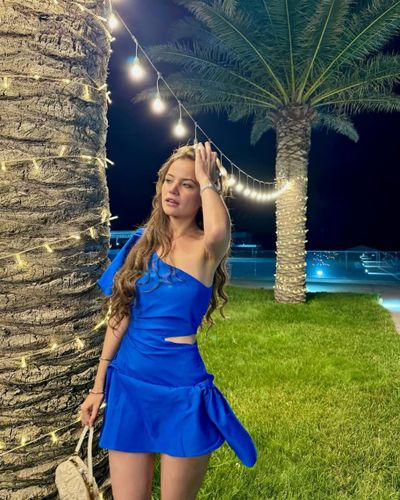 Yağmur Yüksel seksi ifşa fotoğrafı 24