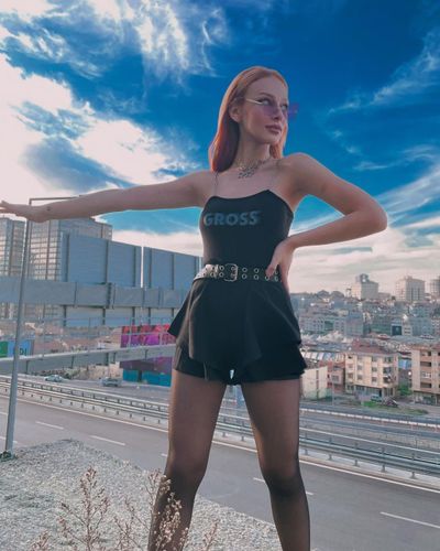 Yaren Alaca seksi ifşa fotoğrafı 12