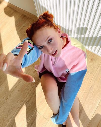 Yaren Alaca seksi ifşa fotoğrafı 13