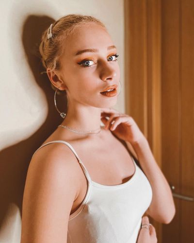 Yaren Alaca seksi ifşa fotoğrafı 16