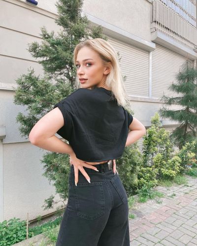 Yaren Alaca seksi ifşa fotoğrafı 36