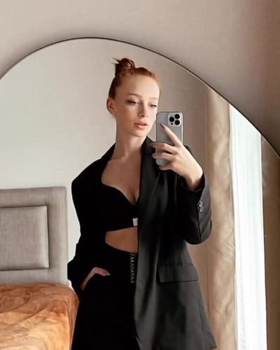 Yaren Alaca seksi ifşa fotoğrafı 7