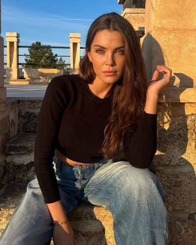 Yaren Güldiken seksi ifşa fotoğrafı 380