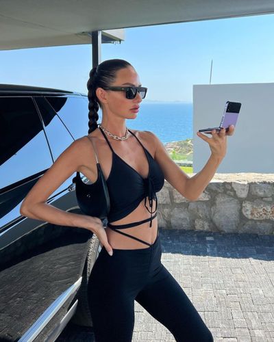 Yasemin Ergene seksi ifşa fotoğrafı 27