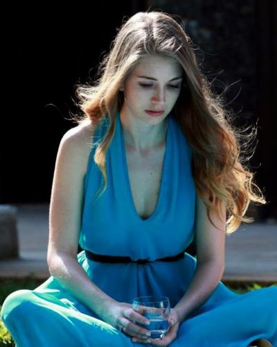Yasemin Kay Allen seksi ifşa fotoğrafı 66812