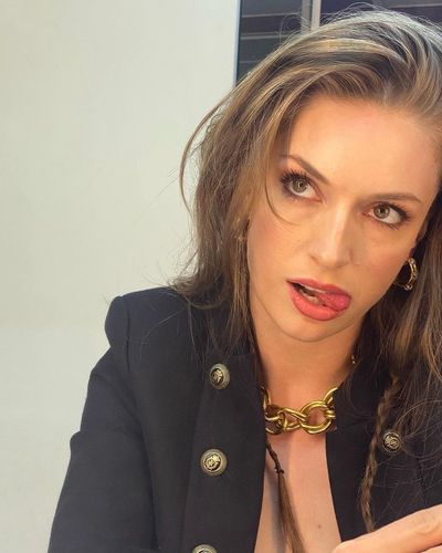Yasemin Kay Allen seksi ifşa fotoğrafı 66799