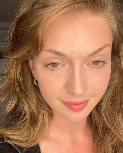 Yasemin Kay Allen seksi ifşa fotoğrafı 66791