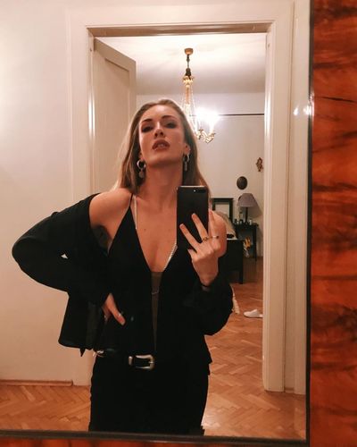 Yasemin Kay Allen seksi ifşa fotoğrafı 66708