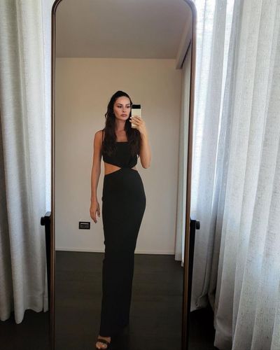 Yasemin Özilhan seksi ifşa fotoğrafı 120