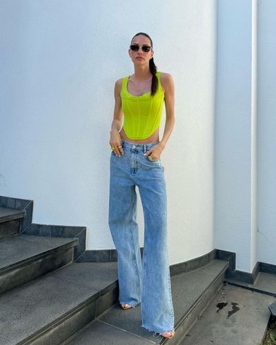 Yasemin Özilhan seksi ifşa fotoğrafı 129