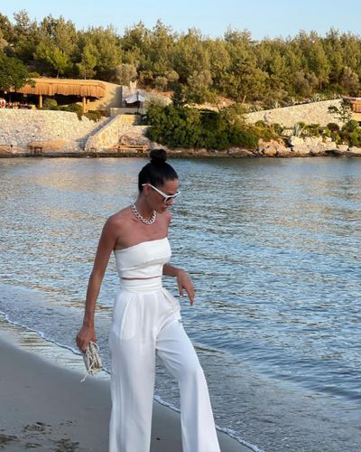 Yasemin Özilhan seksi ifşa fotoğrafı 163