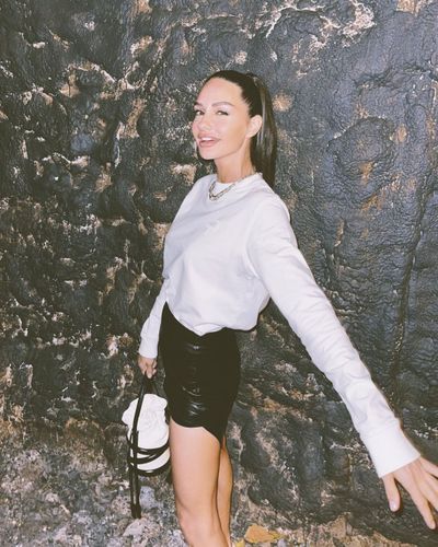 Yasemin Özilhan seksi ifşa fotoğrafı 17