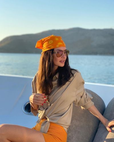 Yasemin Özilhan seksi ifşa fotoğrafı 321
