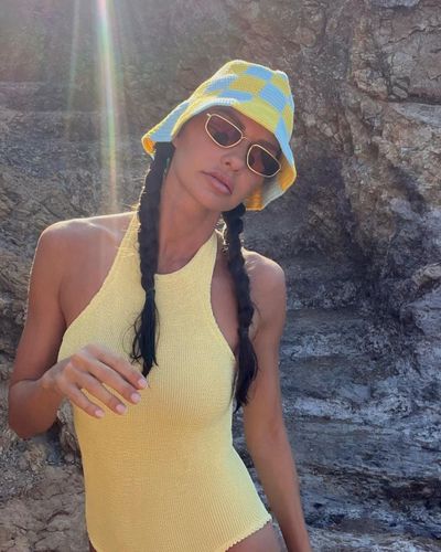 Yasemin Özilhan seksi ifşa fotoğrafı 34