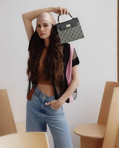 Yasemin Özilhan seksi ifşa fotoğrafı 53