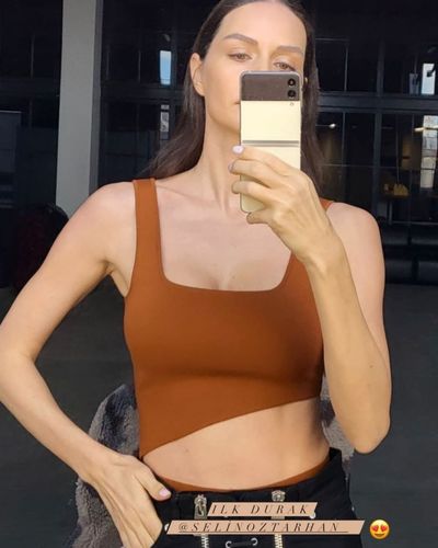 Yasemin Özilhan seksi ifşa fotoğrafı 74