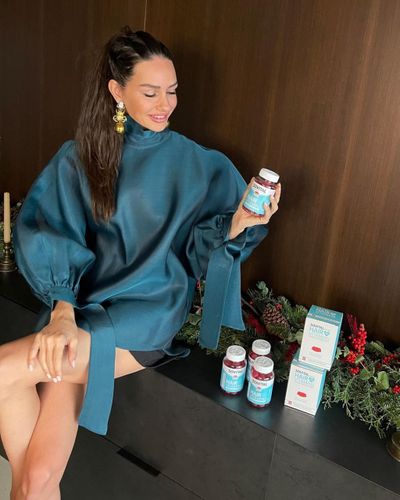 Yasemin Özilhan seksi ifşa fotoğrafı 84