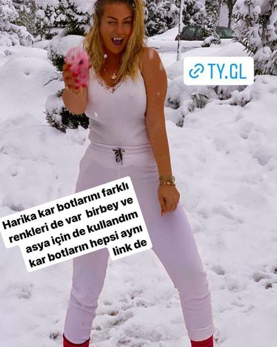 Yeliz Yeşilmen seksi ifşa fotoğrafı 8